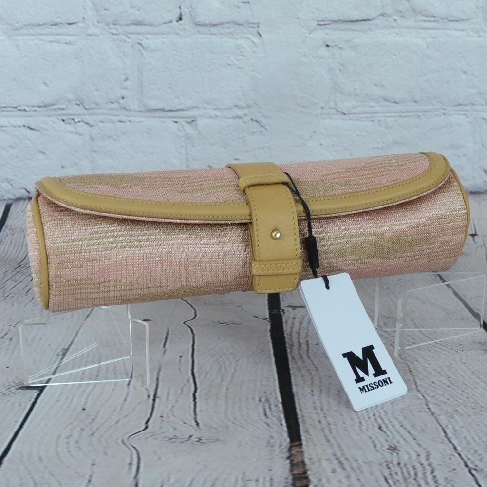 M MISSONI MA0851 Barrel Knit Clutch